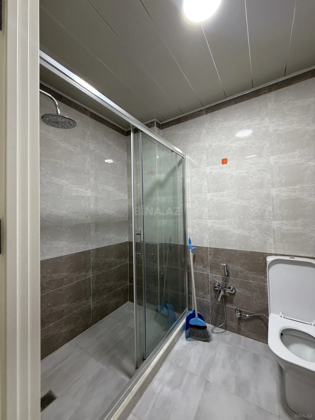 Satılır 2 otaqlı mənzil 66 m²