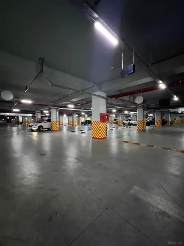 Satılır 2 otaqlı mənzil 98 m²