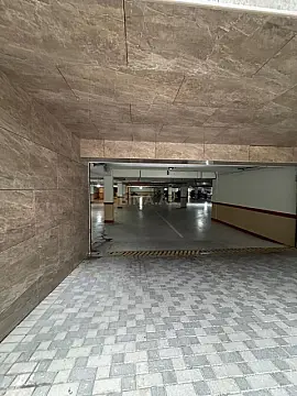 Satılır 2 otaqlı mənzil 98 m²