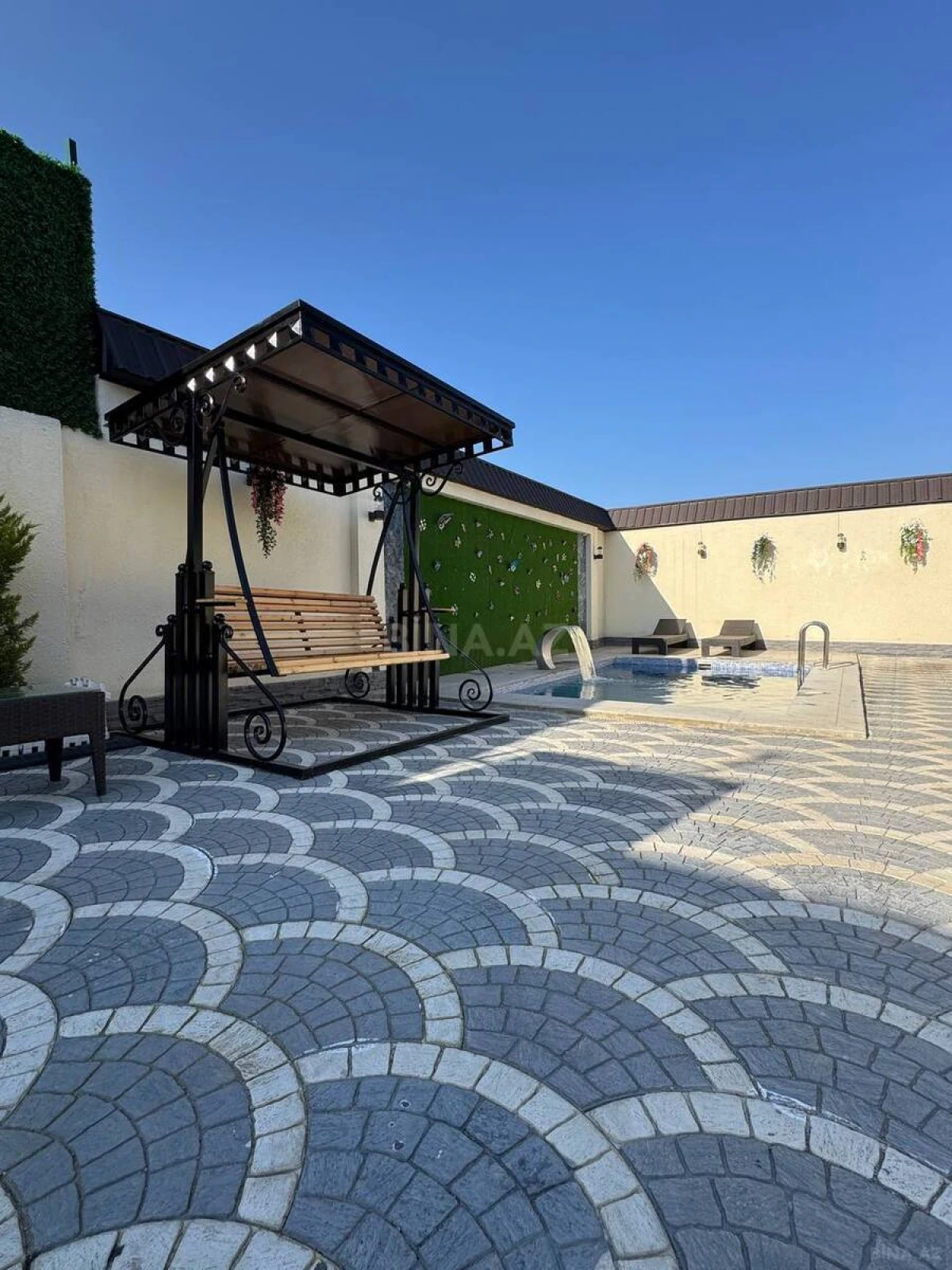 Kirayə verilir 4 otaqlı həyət evi 96 m²