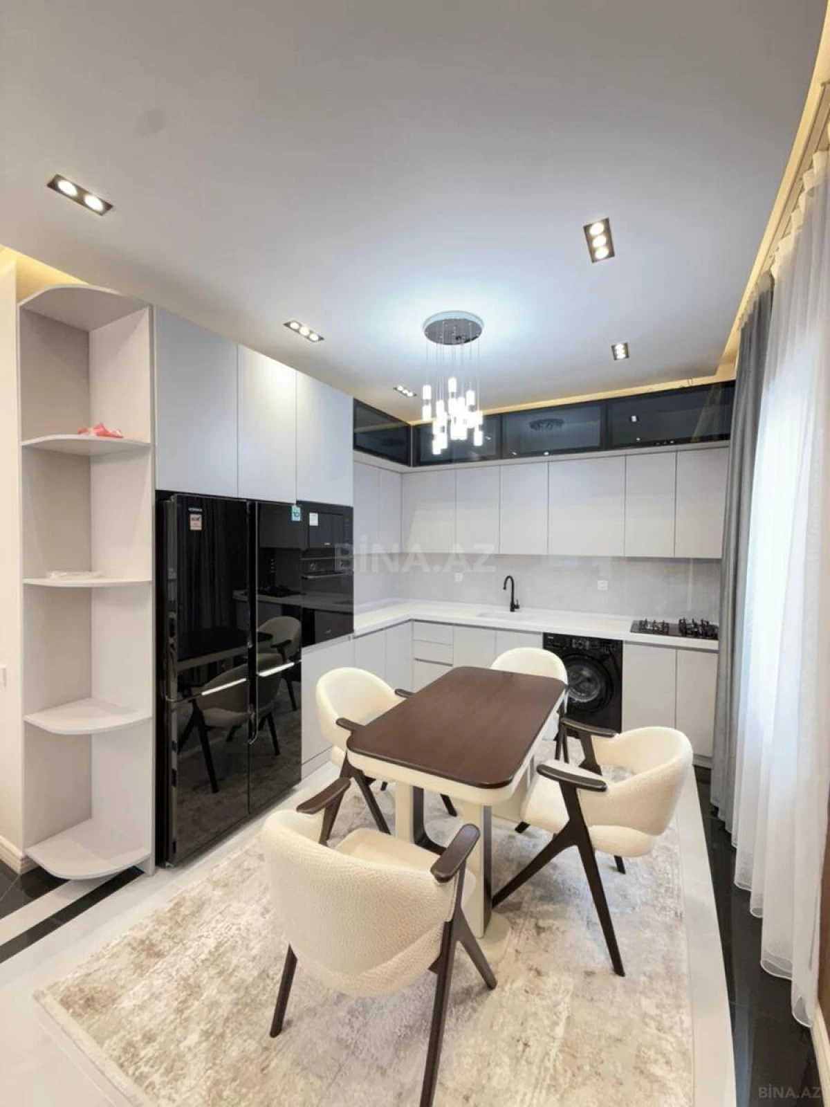 Satılır 4 otaqlı həyət evi 160 m²