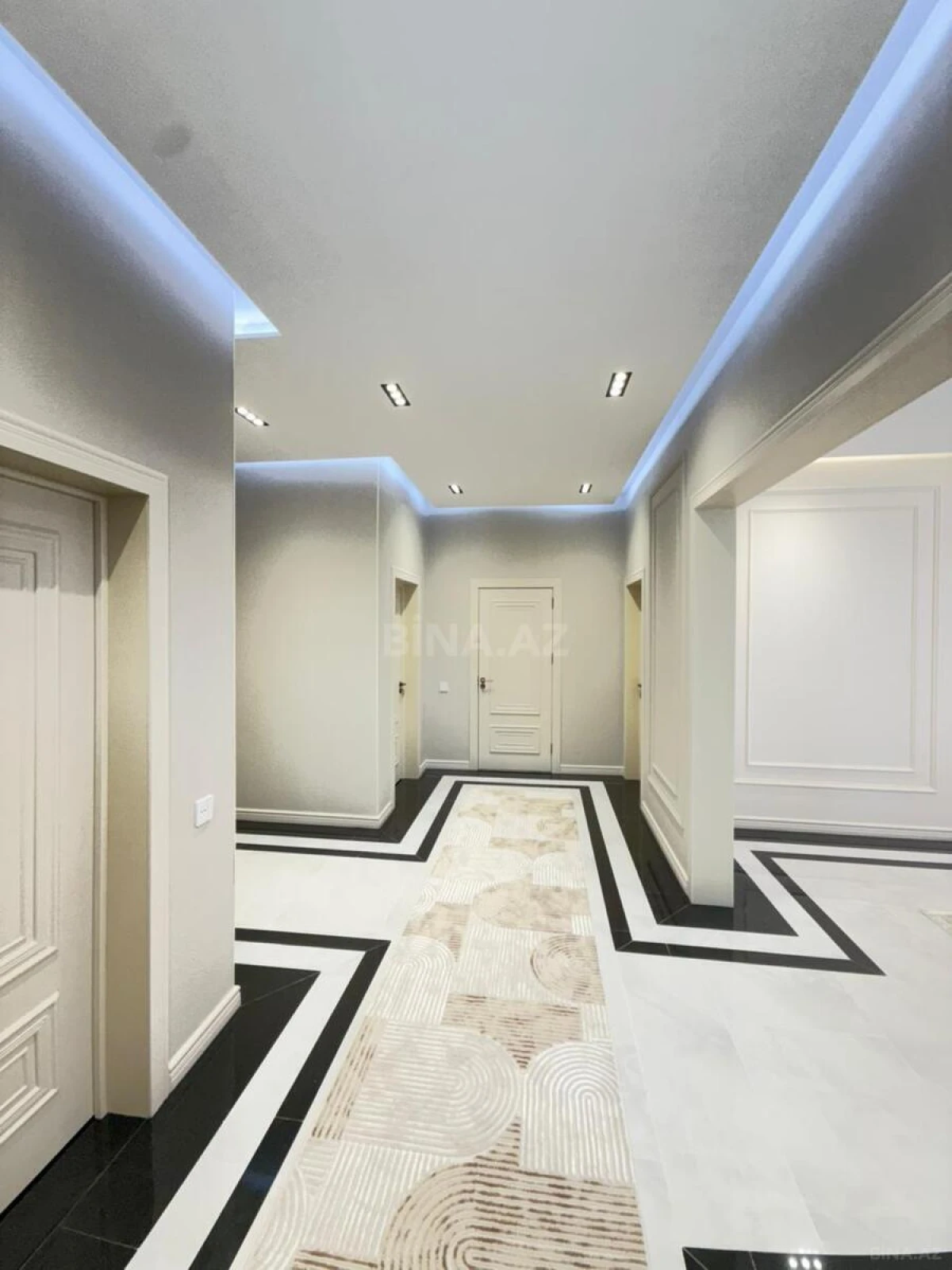 Satılır 4 otaqlı həyət evi 160 m²