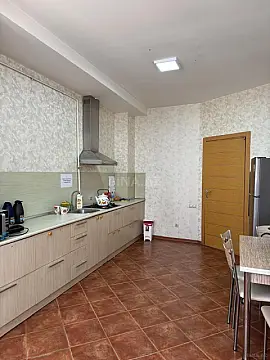 Kirayə verilir 2 otaqlı ofis 38 m²