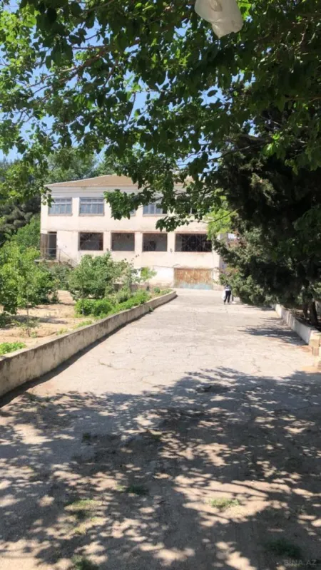 Satılır 5 otaqlı həyət evi 220 m²