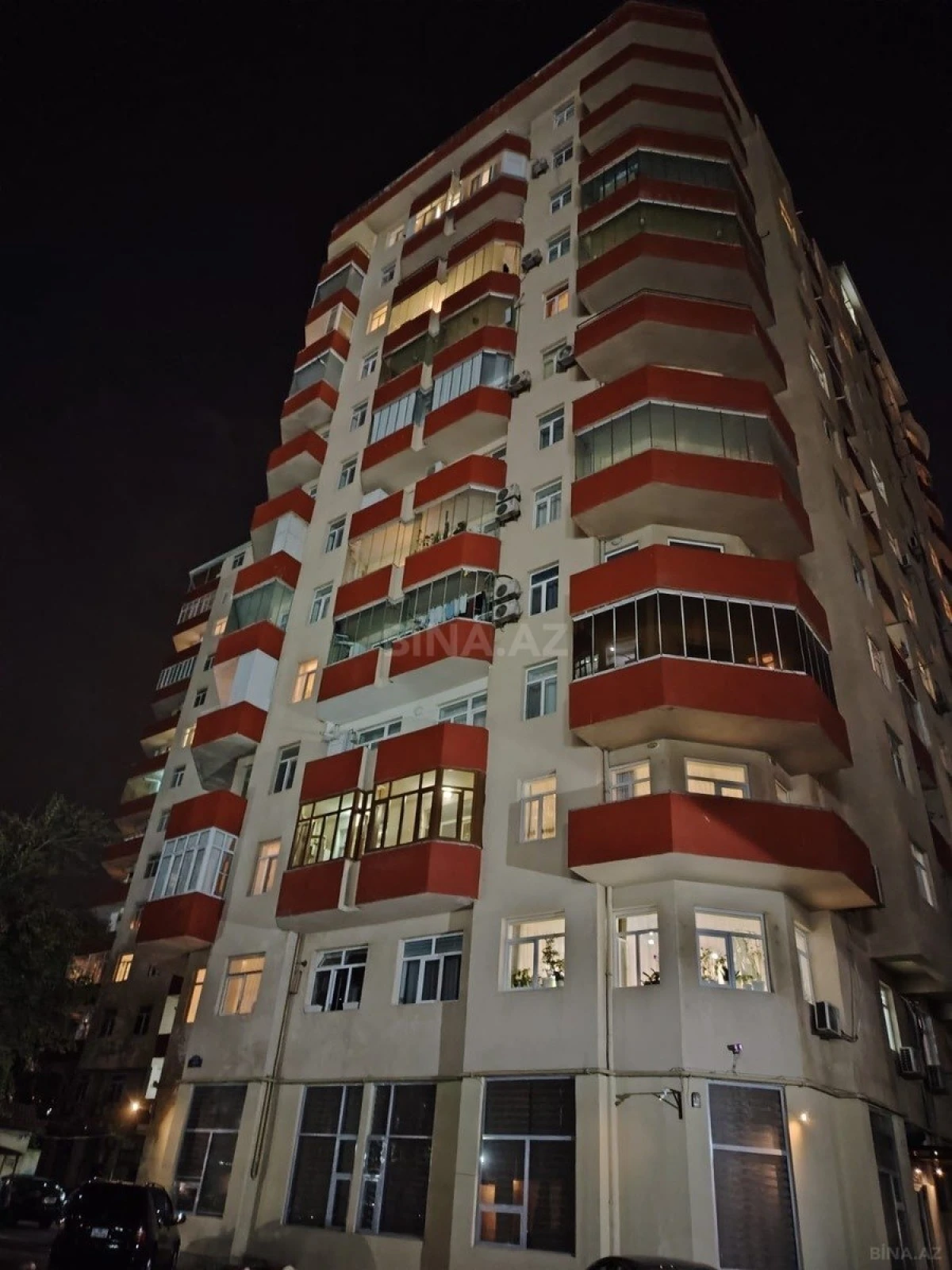 Satılır 2 otaqlı mənzil 69 m²