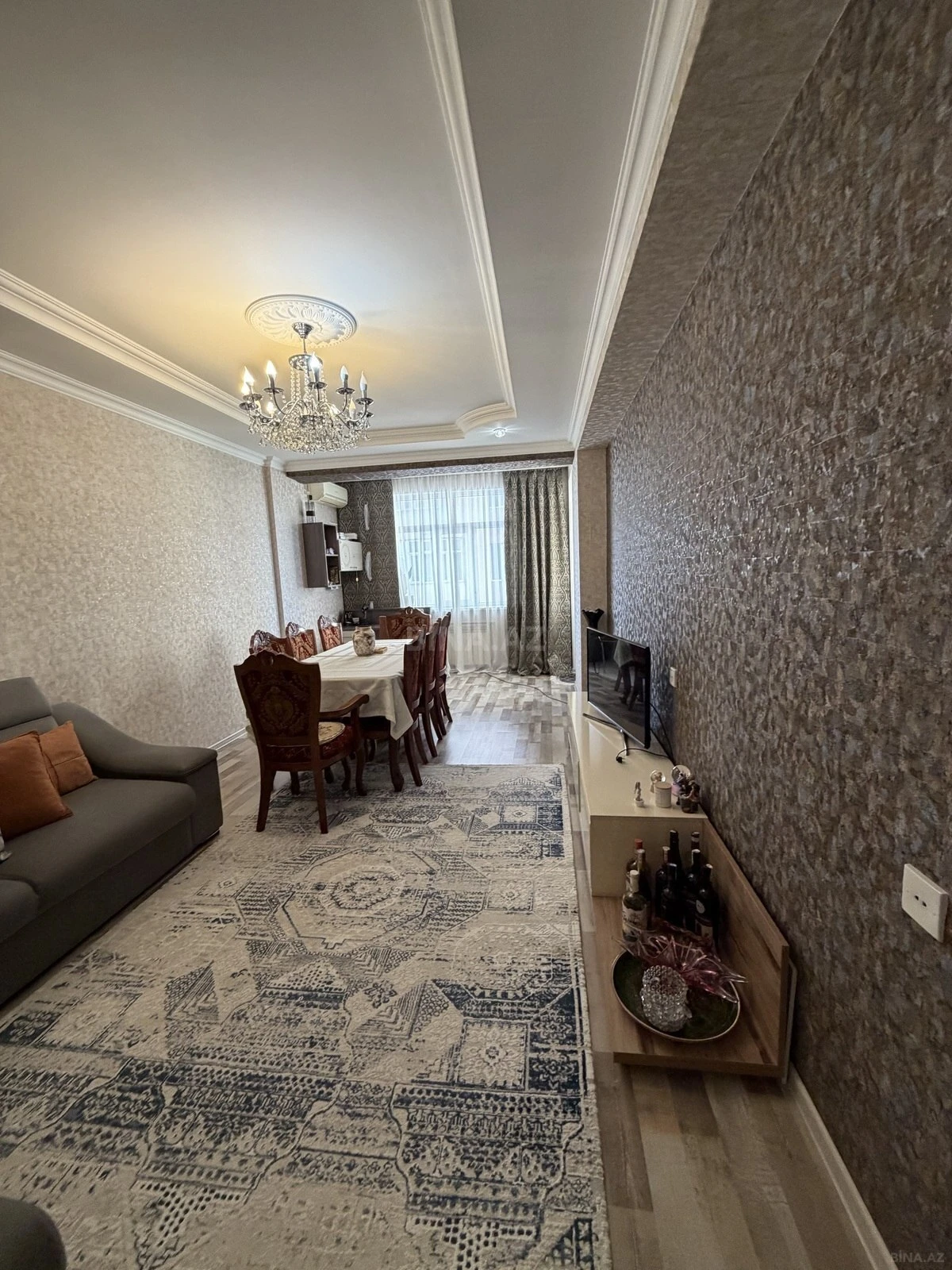 Satılır 2 otaqlı mənzil 69 m²