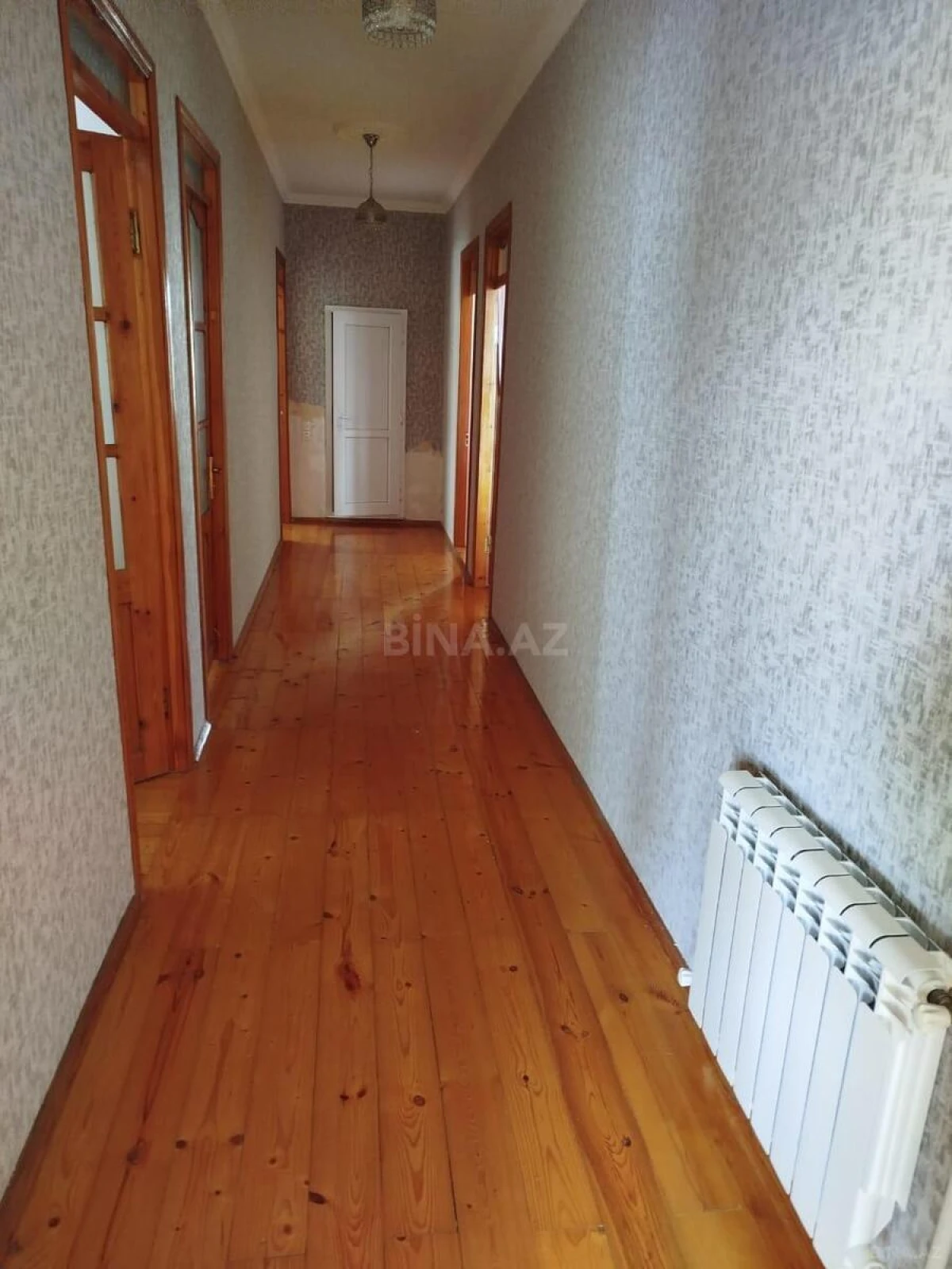 Satılır 4 otaqlı həyət evi 350 m²