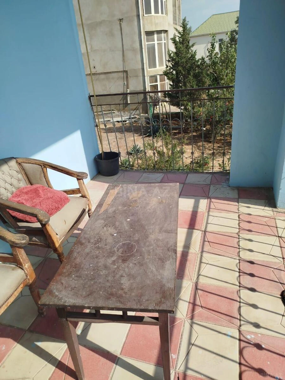 Satılır 4 otaqlı həyət evi 350 m²