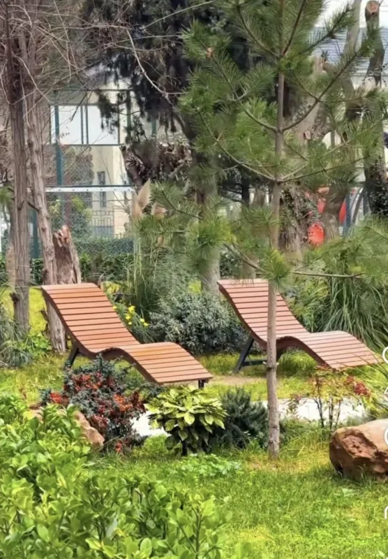 Satılır 4 otaqlı mənzil 136 m²