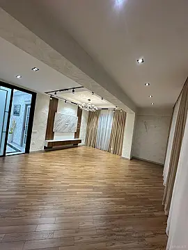 Satılır 3 otaqlı mənzil 127 m²