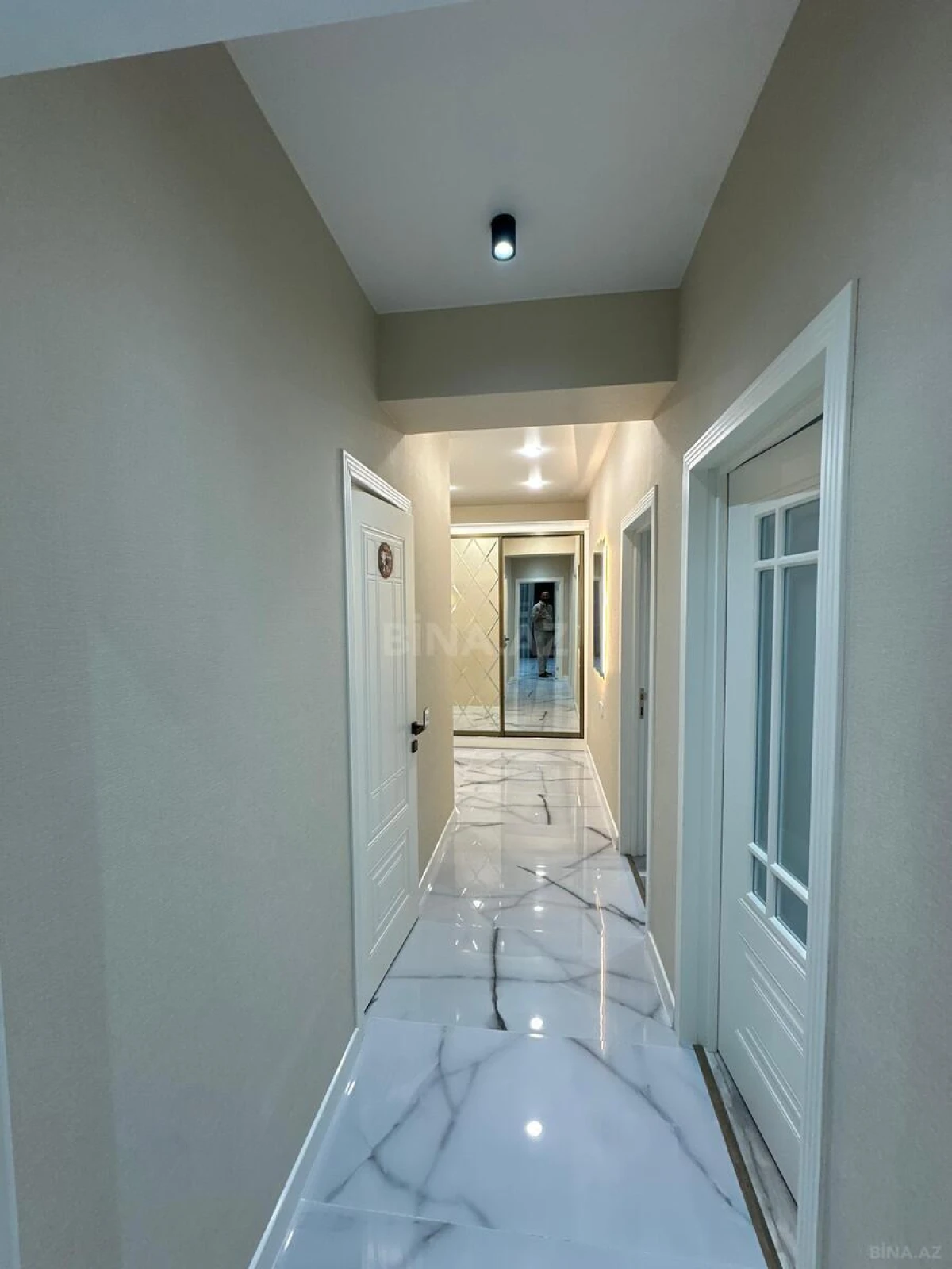 Satılır 3 otaqlı mənzil 95 m²