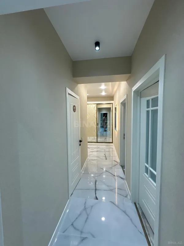 Satılır 3 otaqlı mənzil 95 m²