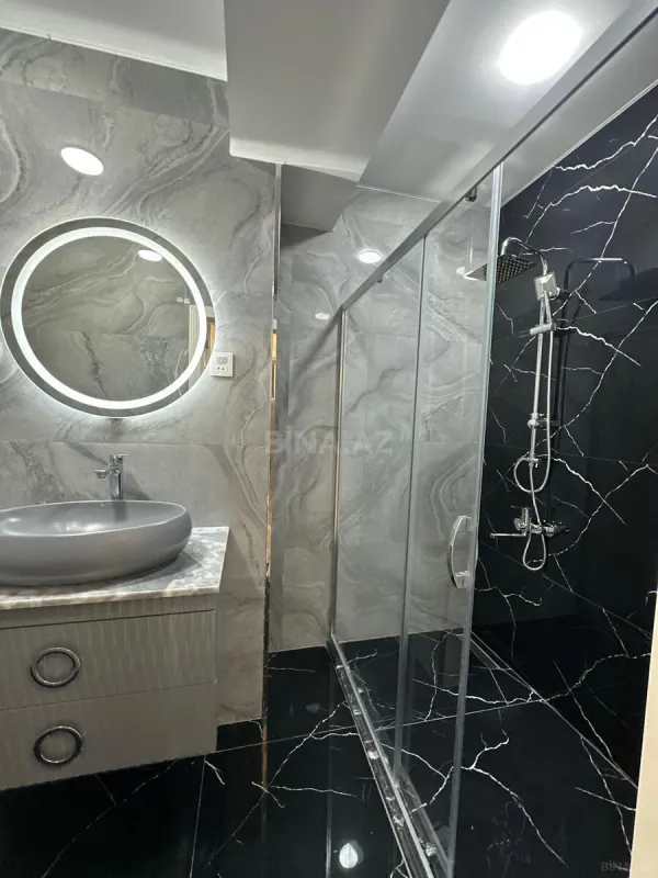 Satılır 3 otaqlı mənzil 95 m²