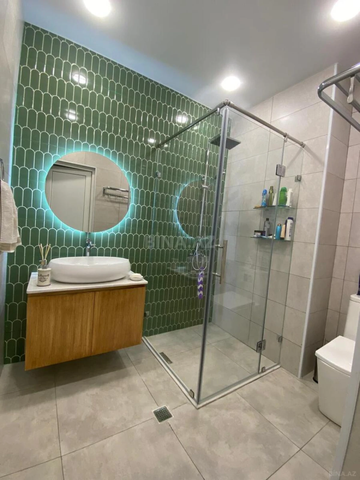 Satılır 2 otaqlı mənzil 63 m²