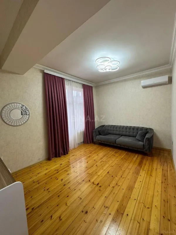 Satılır 2 otaqlı mənzil 63 m²