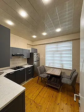 Satılır 2 otaqlı mənzil 63 m²