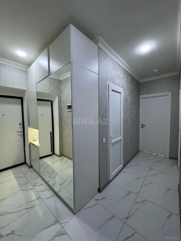 Satılır 2 otaqlı mənzil 63 m²