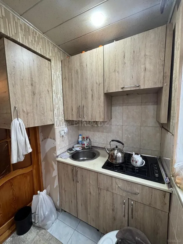 Satılır 2 otaqlı mənzil 42 m²