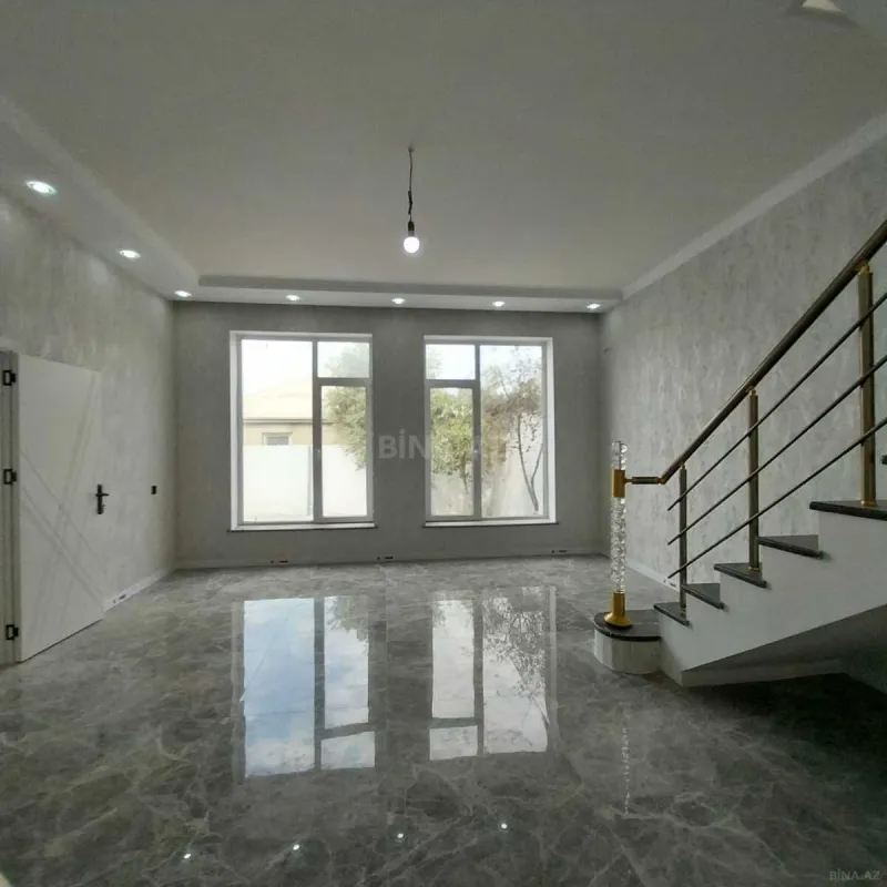 Satılır 5 otaqlı həyət evi 150 m²