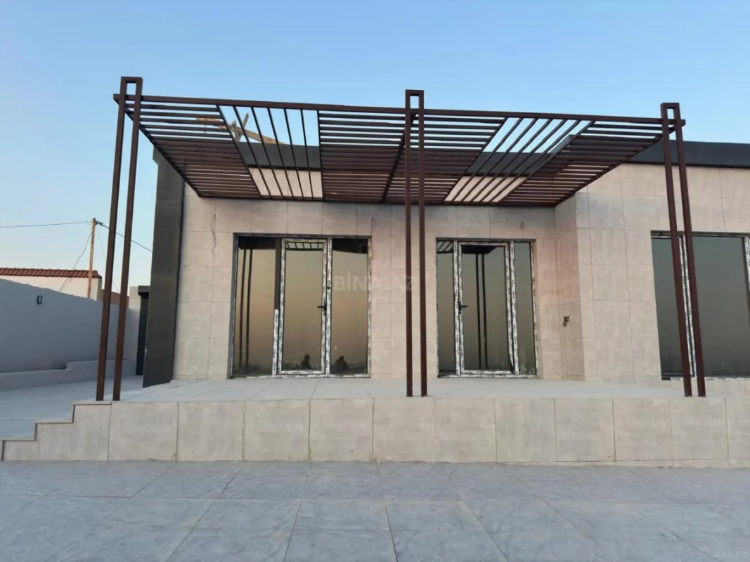 Satılır 5 otaqlı həyət evi 155 m²