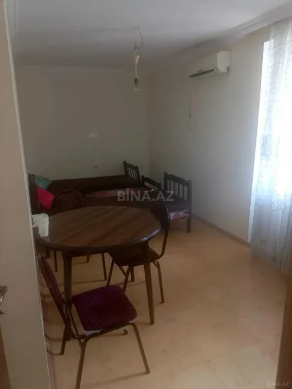 Kirayə verilir 2 otaqlı mənzil 50 m²