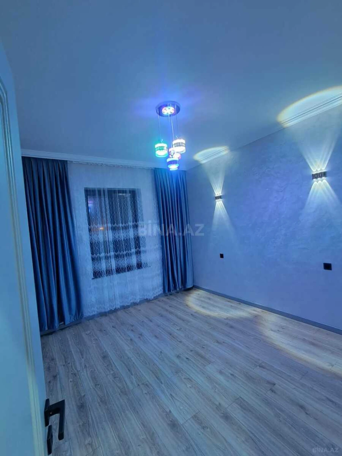 Satılır 5 otaqlı həyət evi 150 m²