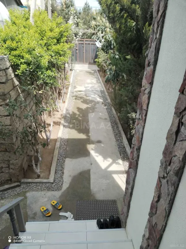 Satılır 4 otaqlı həyət evi 100 m²