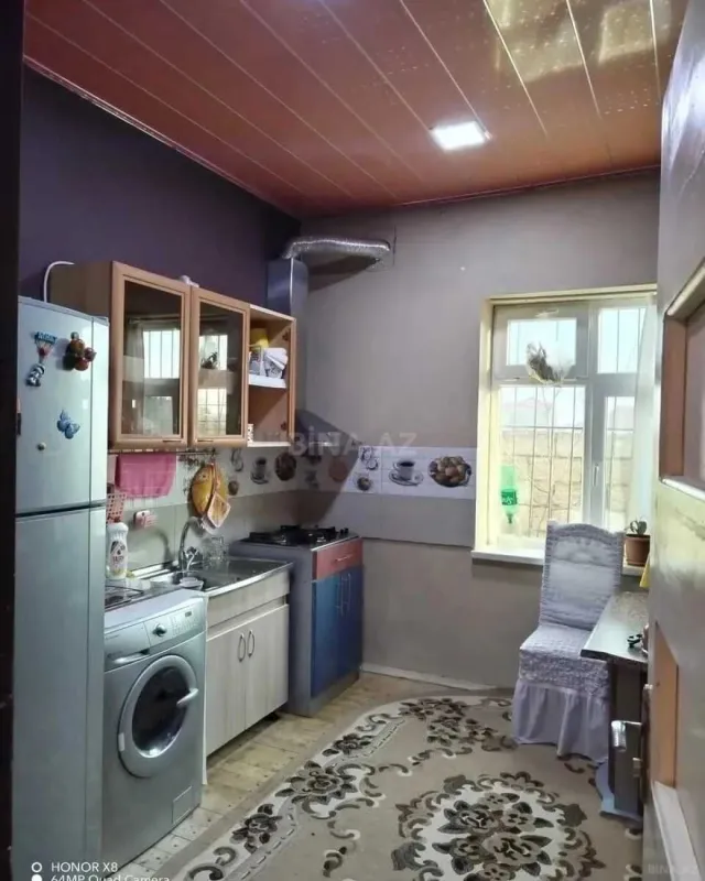Satılır 4 otaqlı həyət evi 100 m²