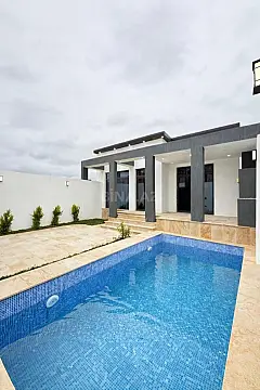 Satılır 4 otaqlı həyət evi 135 m² — Bakı, Mərdəkan 4 otaq 135.00 m²