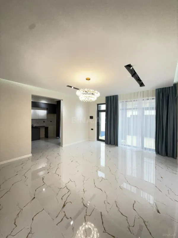 Satılır 4 otaqlı həyət evi 135 m²