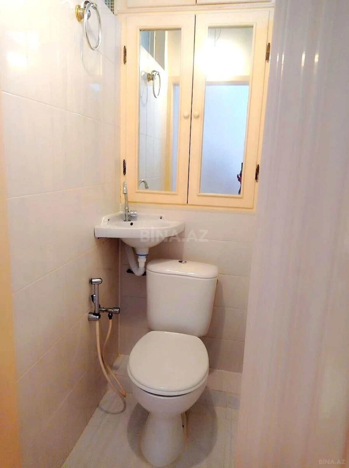 Satılır 3 otaqlı mənzil 75.5 m²