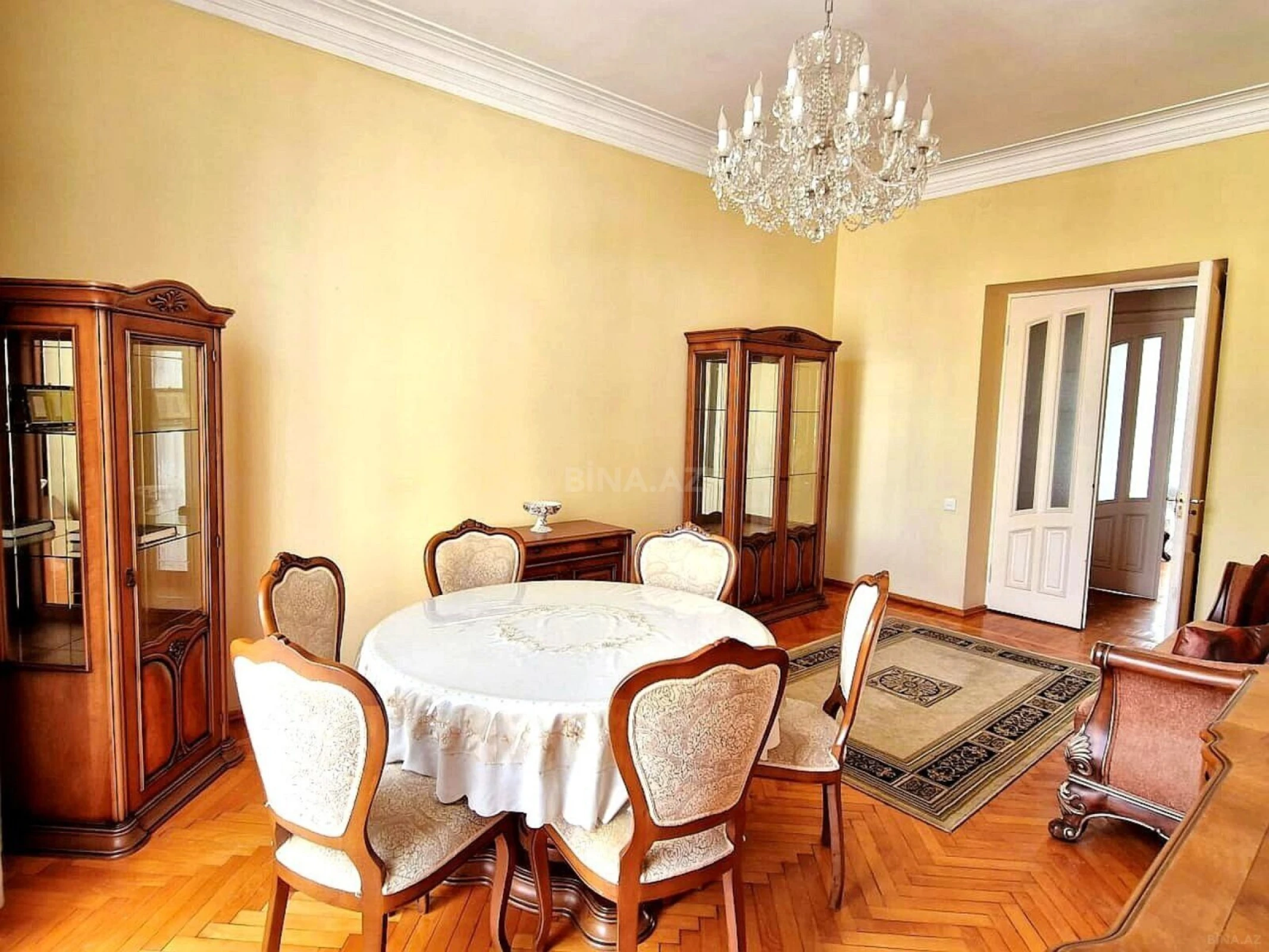 Satılır 3 otaqlı mənzil 75.5 m²