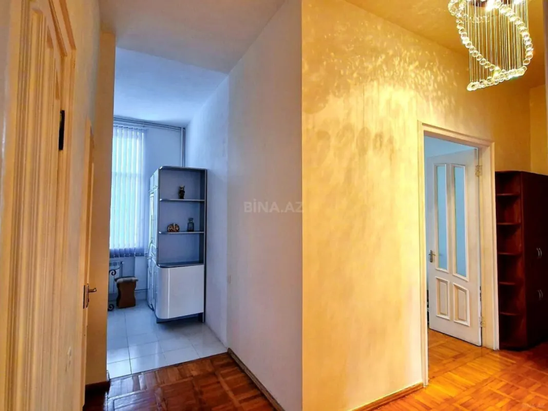 Satılır 3 otaqlı mənzil 75.5 m²