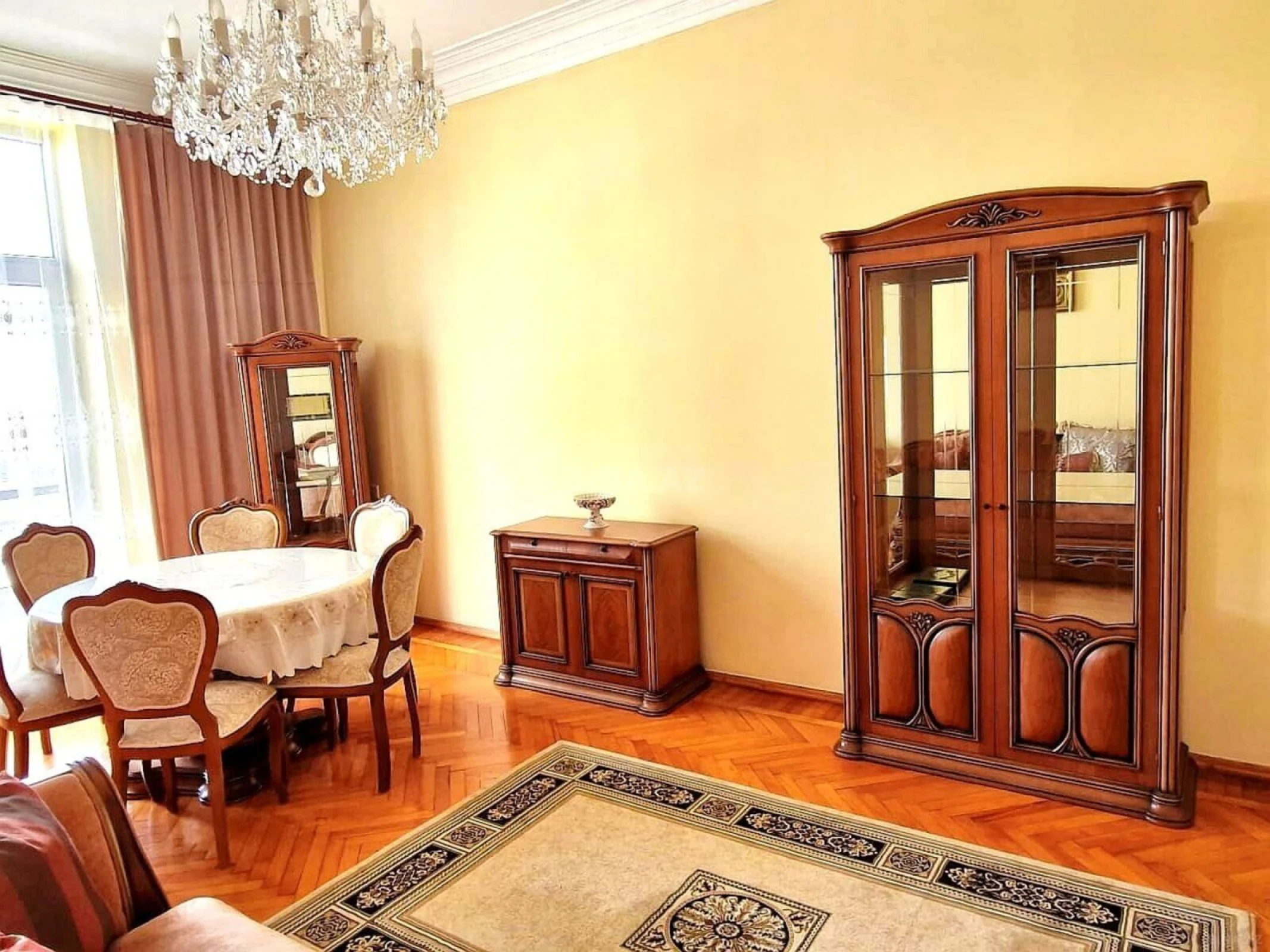 Satılır 3 otaqlı mənzil 75.5 m²