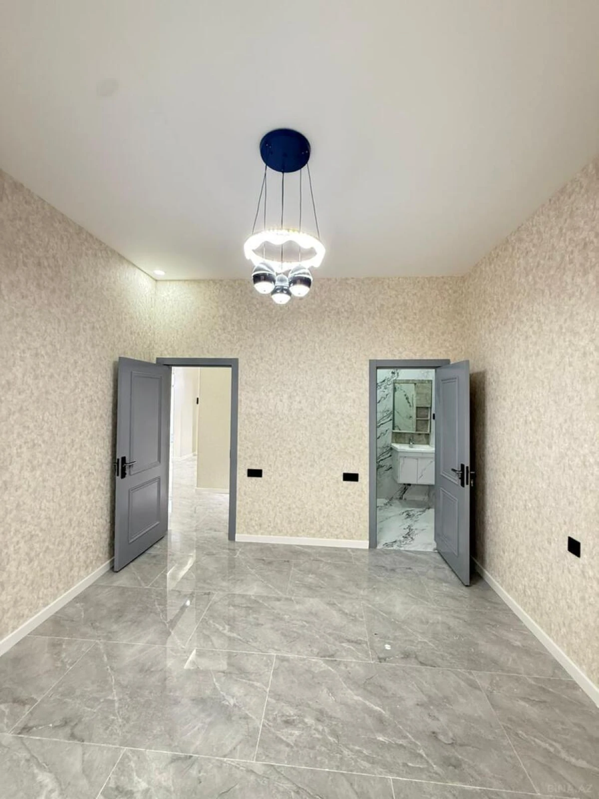 Satılır 4 otaqlı həyət evi 125 m²