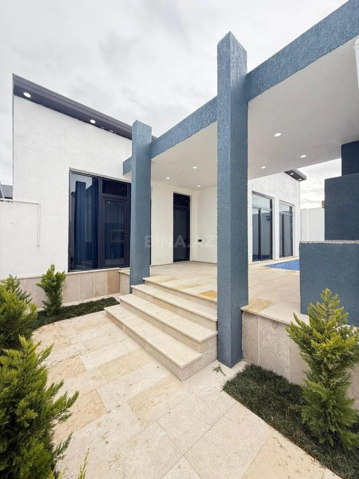 Satılır 4 otaqlı həyət evi 125 m²