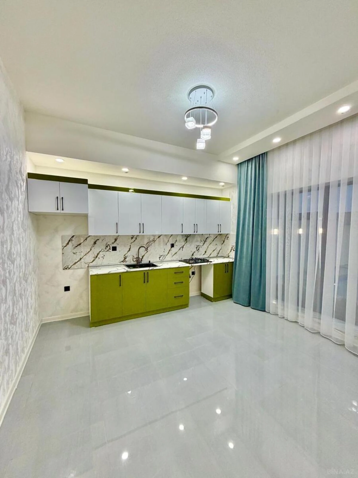 Satılır 4 otaqlı həyət evi 150 m²