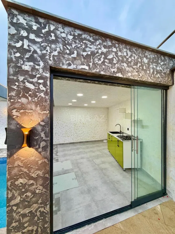 Satılır 4 otaqlı həyət evi 150 m²