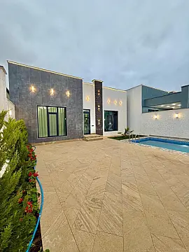 Satılır 4 otaqlı həyət evi 150 m²