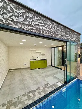 Satılır 4 otaqlı həyət evi 150 m²