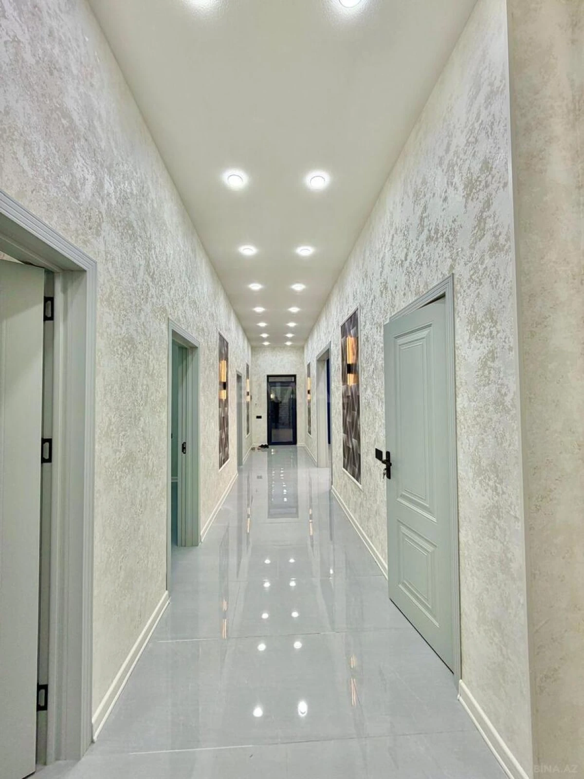 Satılır 4 otaqlı həyət evi 150 m²