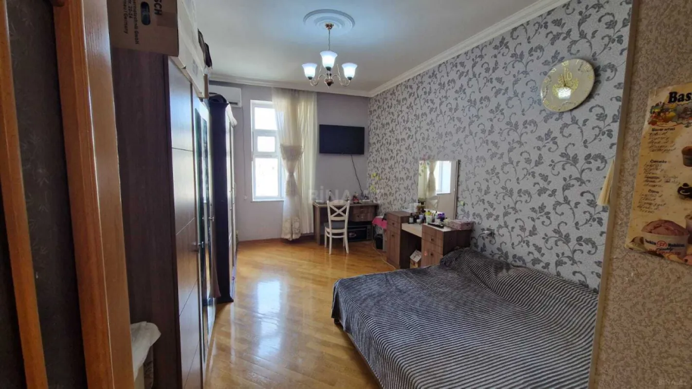 Satılır 3 otaqlı mənzil 75 m²