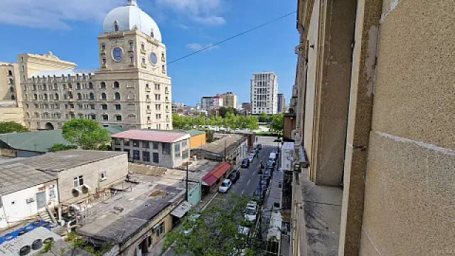 Satılır 3 otaqlı mənzil 75 m²