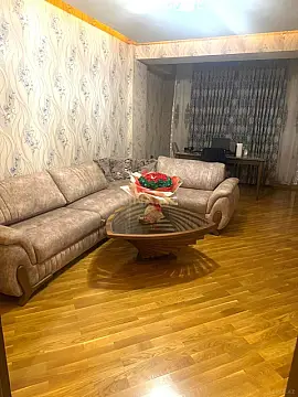 Satılır 3 otaqlı mənzil 95 m²