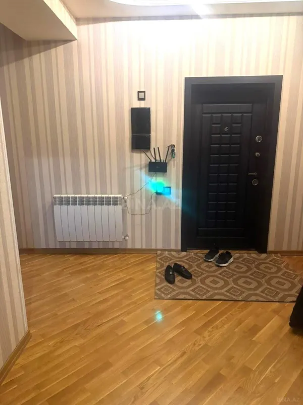 Satılır 3 otaqlı mənzil 95 m²