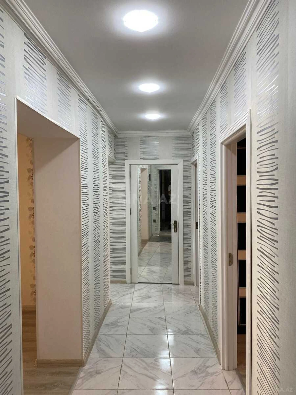 Satılır 3 otaqlı mənzil 85 m²