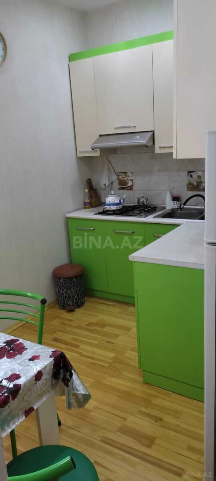 Satılır 2 otaqlı mənzil 72 m²