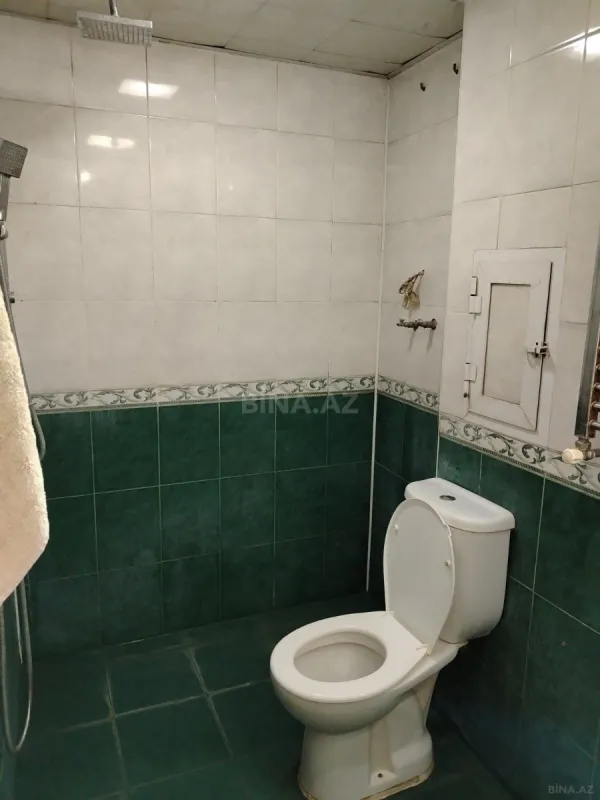 Satılır 4 otaqlı mənzil 148 m²