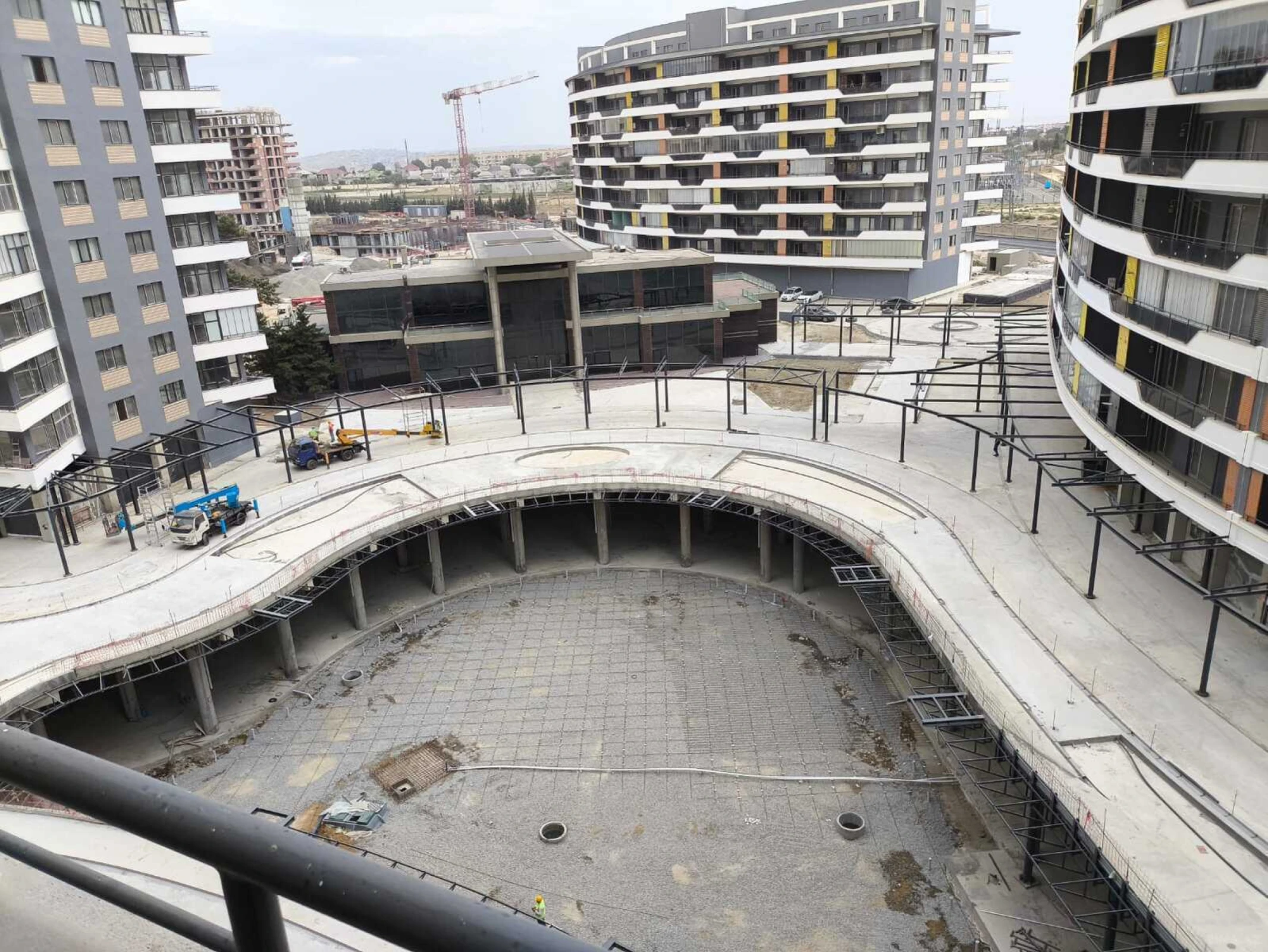 Satılır 2 otaqlı mənzil 89 m²