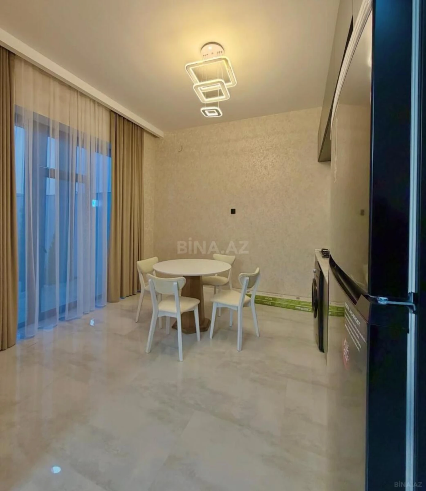 Satılır 4 otaqlı həyət evi 170 m²